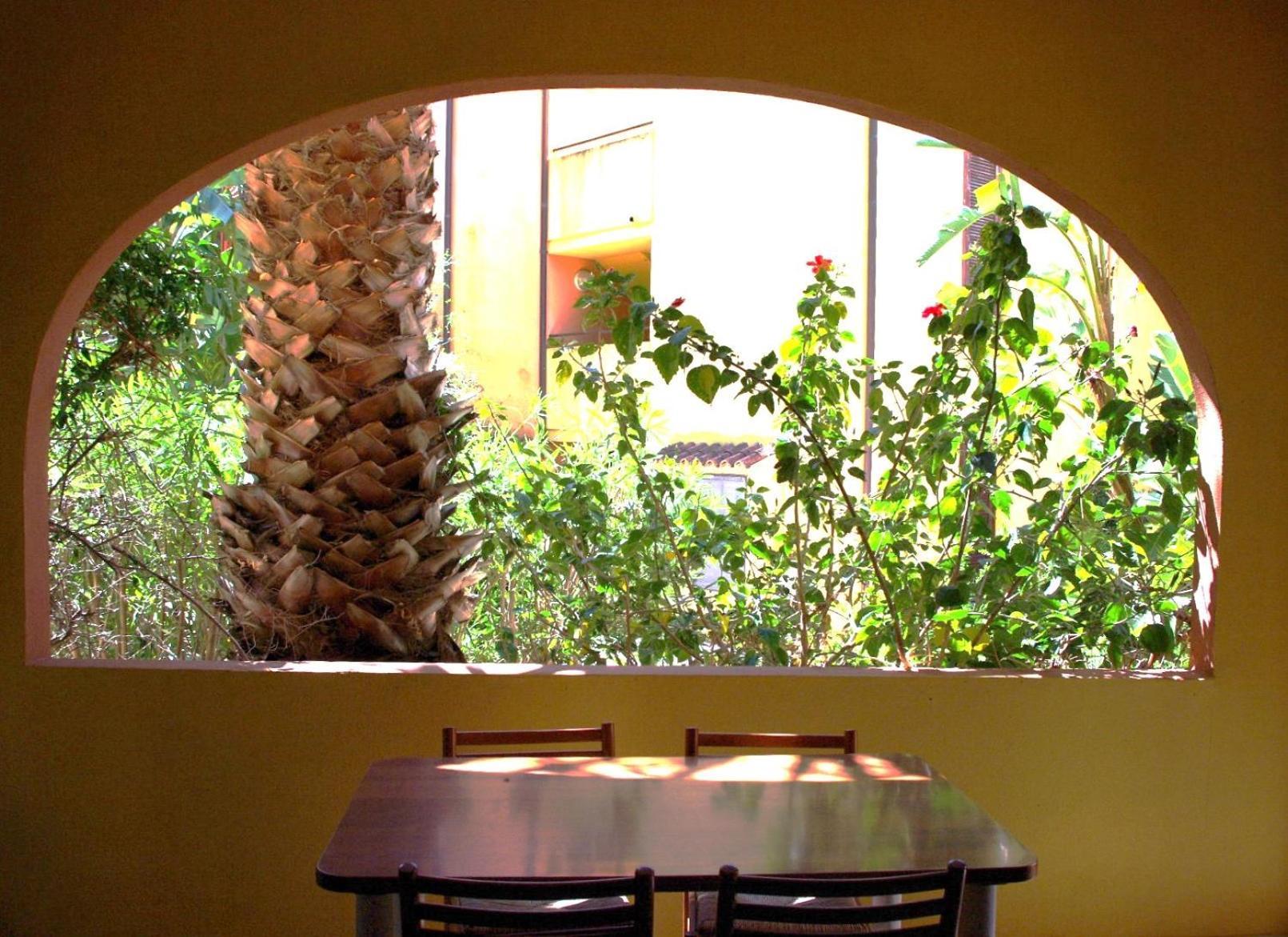 Nest House - Esclusivo Appartamento Marina Di Olbia- Mater Olbia - Beaches - Close To The Airport - Private Parking- Full Comforts - Екстериор снимка